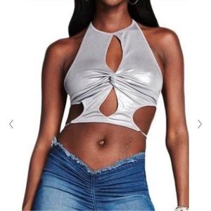 I am Gia Valera silver top! Size small!